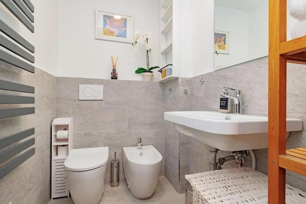 Bohemian House Apartment Milan 0*,  Italy